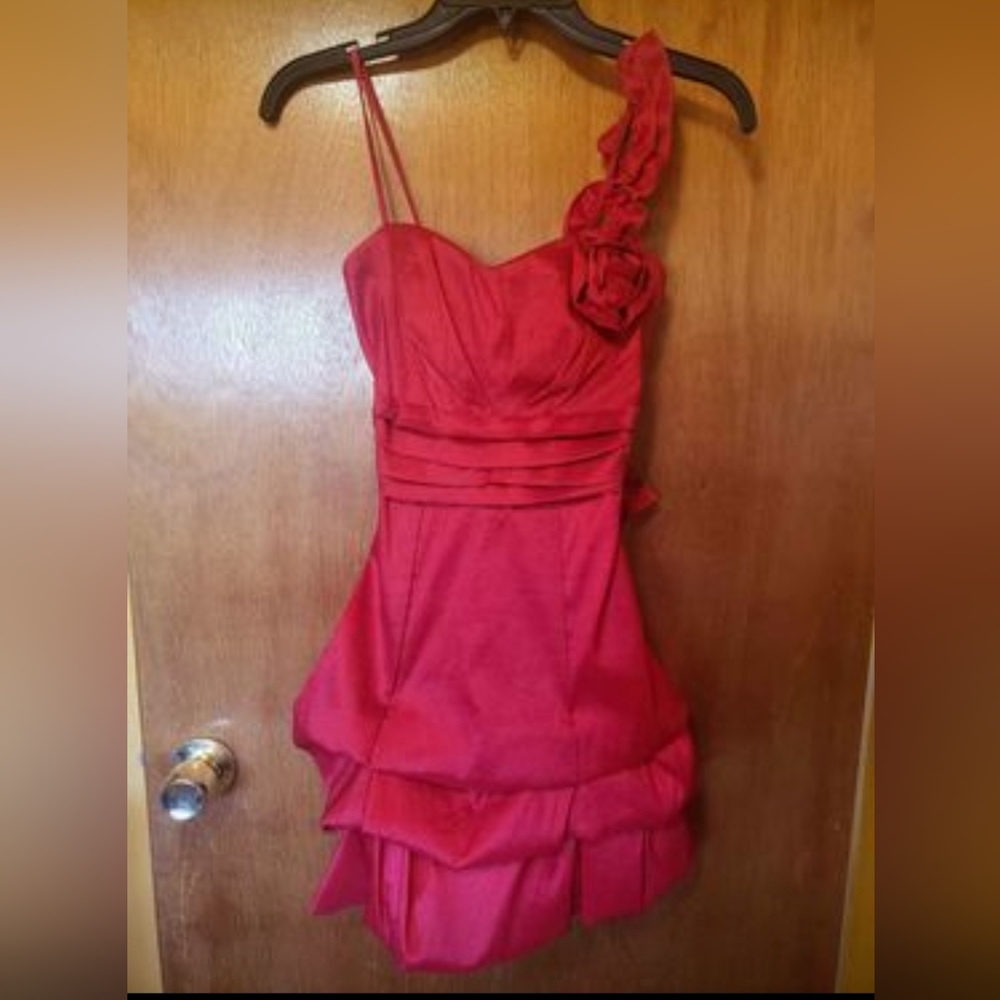 Red Formal Dress, size small